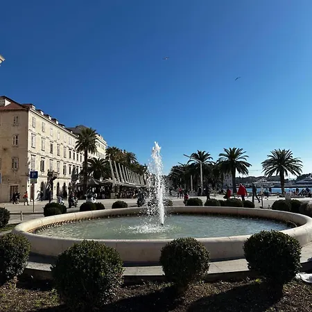 Dragon Split-stare Mesto Varos Split